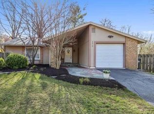 6819 Vantage Dr, Alexandria, VA 22306