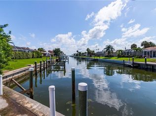 1215 Bogey Ln, Longboat Key, FL 34228