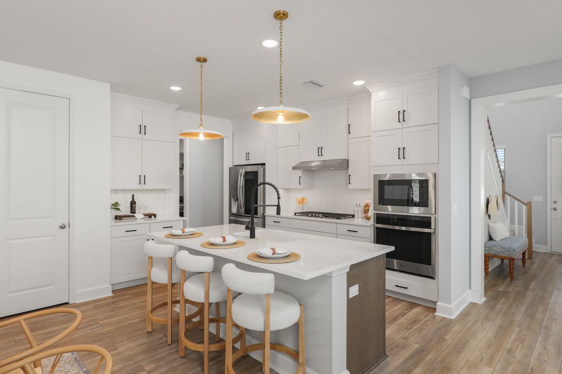 next background image