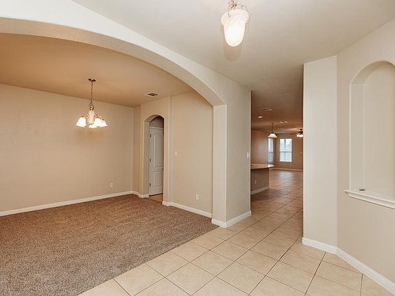 3rd image of 18613 Dry Pond Dr