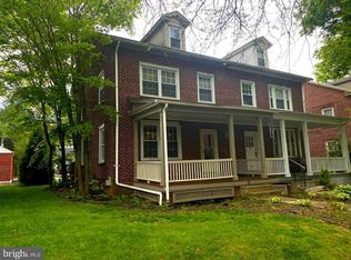 405 S 5th Ave, West Reading, PA 19611