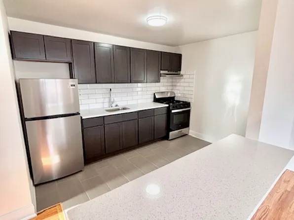 382 Park Ave #2A, Orange, NJ 07050