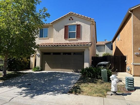 3rd image of 8978 Great Rock Cir