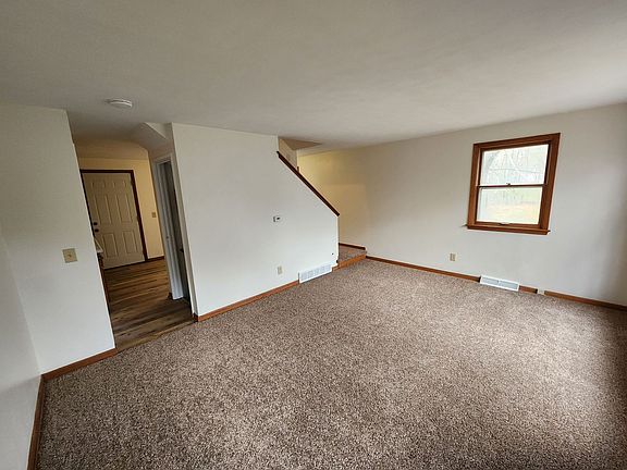 3rd image of 1009 34th Ave #1015