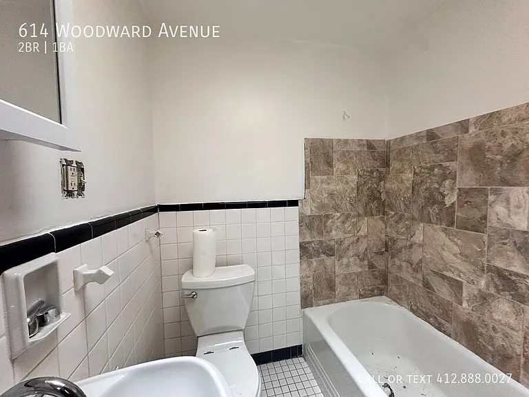 614 Woodward Ave — Photo 9