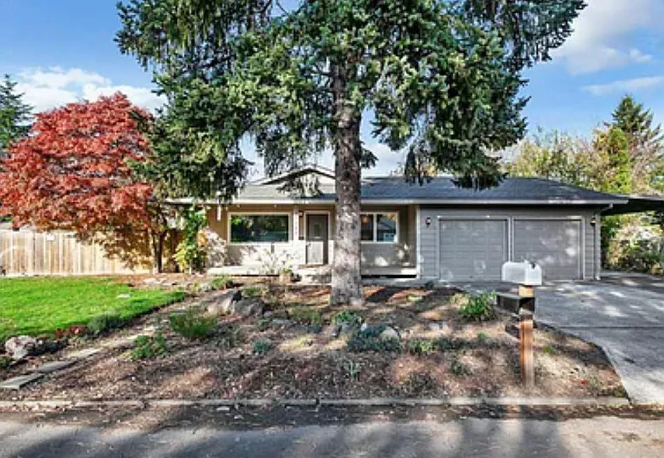 17585 SW Sugar Plum Ln photo 1