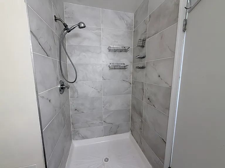 4054 Hanson Oaks Dr — Photo 17