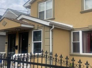 15217 135th Ave, Jamaica, NY 11434