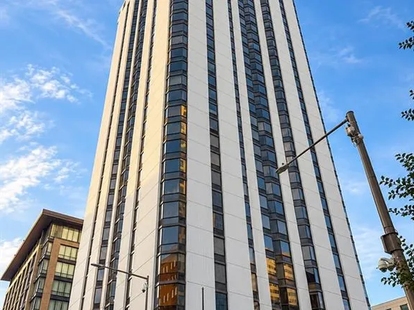 1625 Larimer St APT 3202, Denver, CO 80202
