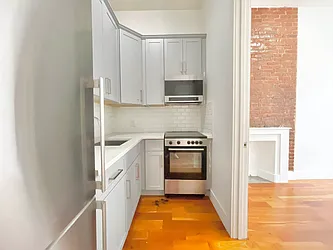 Rented by Doorway NYC, LLC