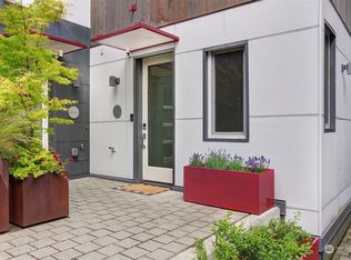 414 12th Ave E #A, Seattle, WA 98102