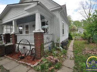 504 NE Scotland Ave, Topeka, KS 66616