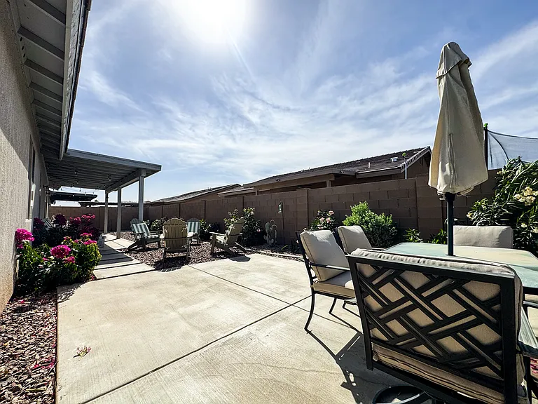 4377 W 16th Ln — Photo 32