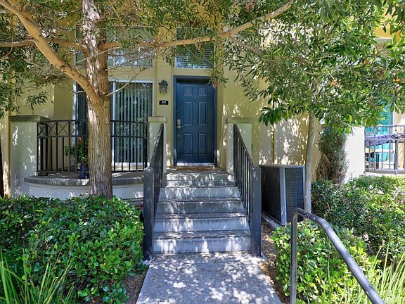 5th image of 165 Bel Air Ct