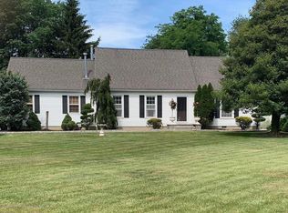 176 Smithburg Rd, Manalapan, NJ 07726