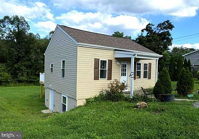 1st image of 126 Fairview Dr