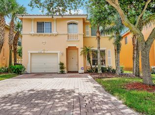 4392 Lake Tahoe Cir, West Palm Beach, FL 33409