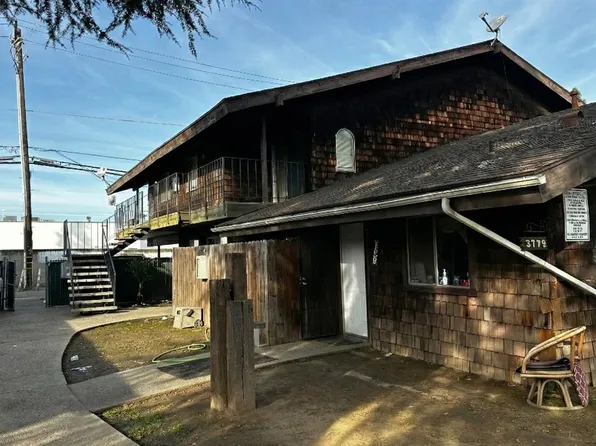3779 N Abby St, Fresno, CA 93726