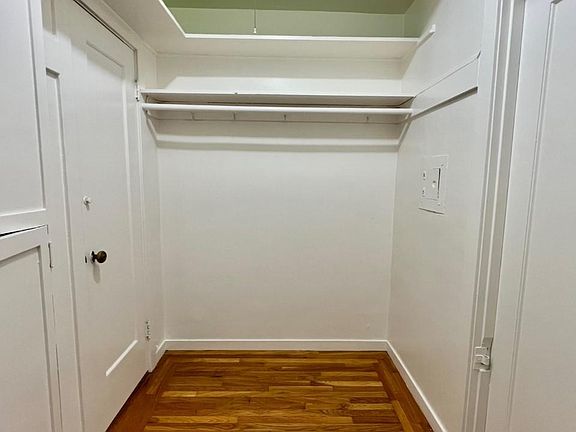 5th image of 1835 Clay St APT 301