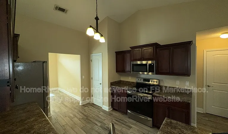 1879 Bay Pine Cir — Photo 4