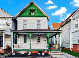 220 Locust St, Hanover, PA 17331