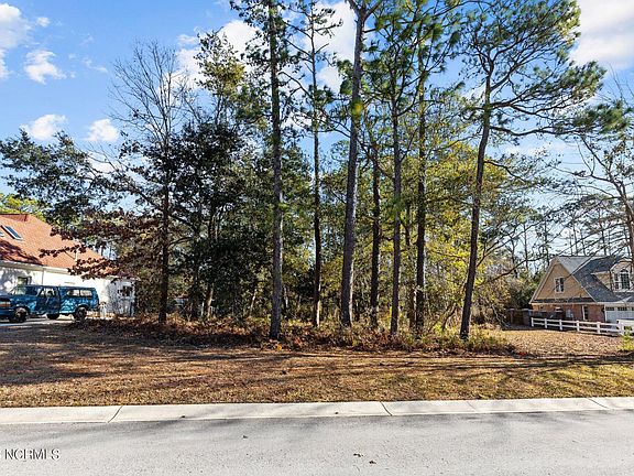 2nd image of 119 Buena Vista Drive