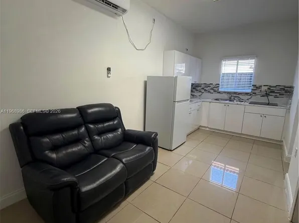 23160 SW 113th Psge #2, Miami, FL 33170