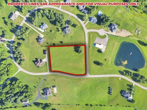 5996 Windy Hills Cir, Lancaster, OH 43130