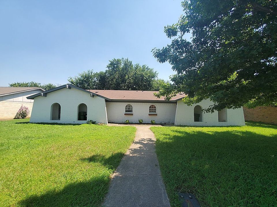 1st image of 7712 Mary Dr