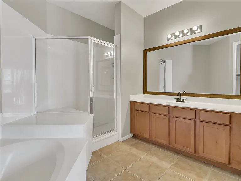 4613 E Culver St — Photo 14