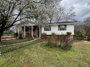 937 Spurling Dr, Hixson, TN 37343