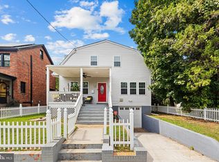 3327 5th St SE, Washington, DC 20032