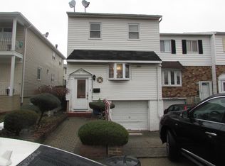 25 Birch Rd, Staten Island, NY 10303
