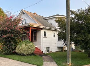 1101 19th St S #A, Arlington, VA 22202