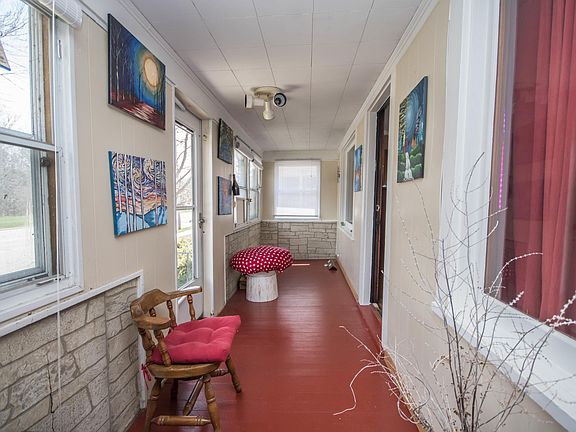 2nd image of 5351 S Lake Dr