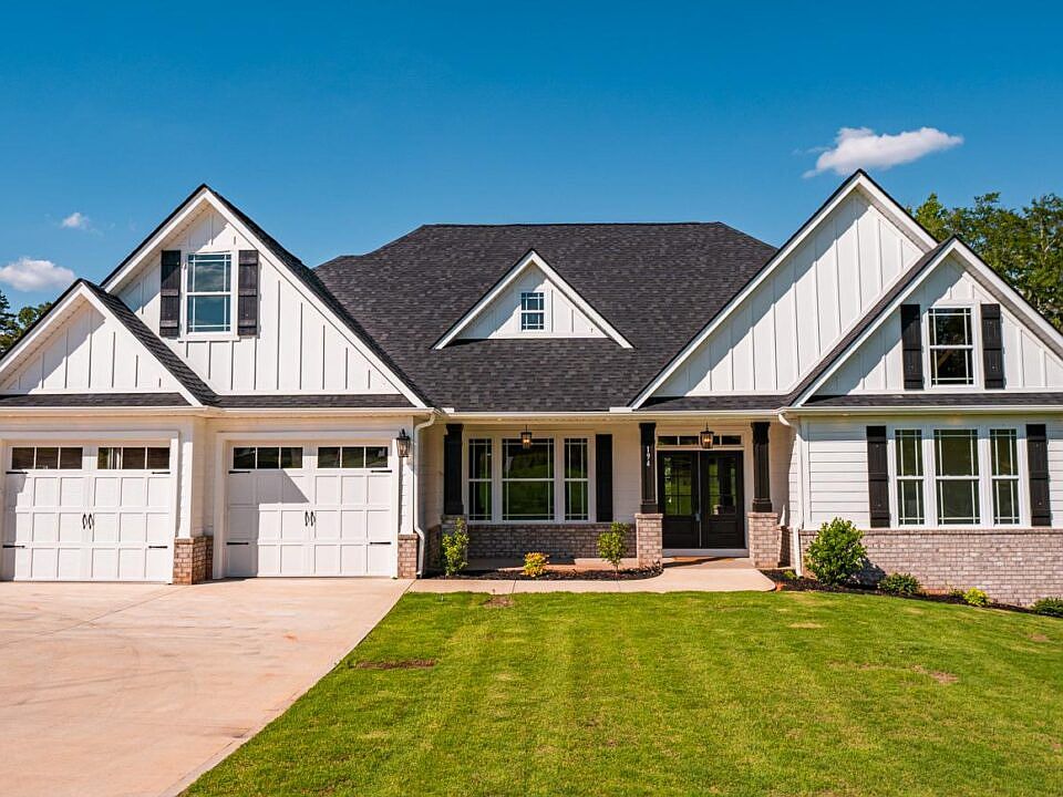 Lakeside at Blue Ridge Plantation by Enchanted Homes in Taylors SC | Zillow