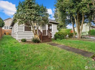 7361 17th Avenue NW, Seattle, WA 98117