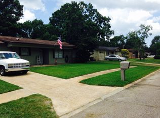 2531 El Viernes St, Gautier, MS 39553