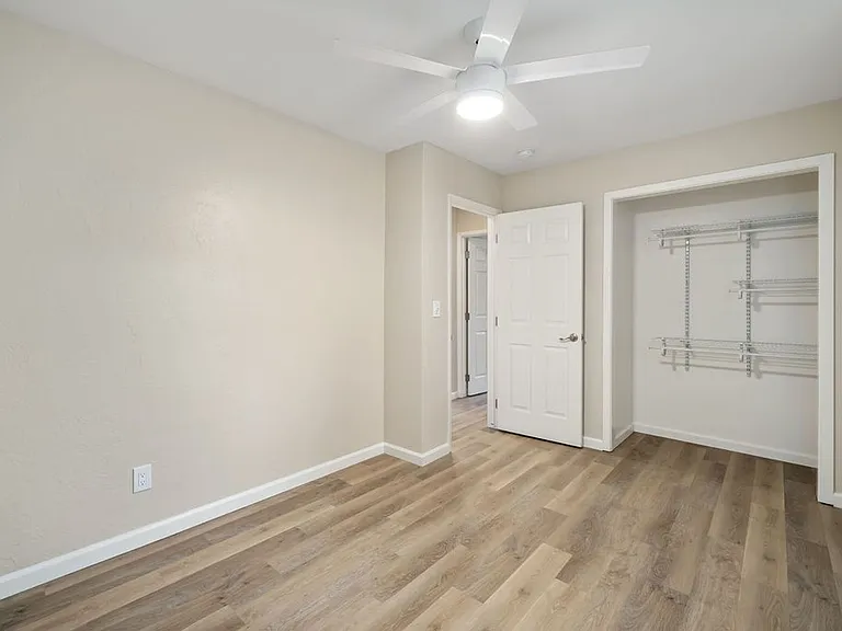 5340 Olmeda Ave — Photo 14