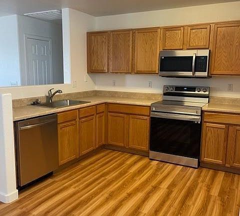 Kitchen with all new appliances and new sink and garbage discposal