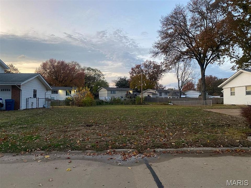 2nd image of 7359 Cartwheel Ln