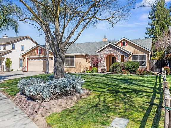 3rd image of 1621 Sanctuary Ct