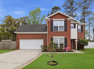 100 Poolside Ln, Savannah, GA 31405