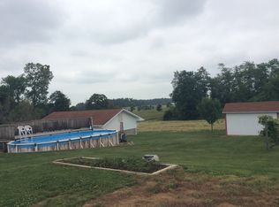 2755 Hooptown Rd SE, Laconia, IN 47135