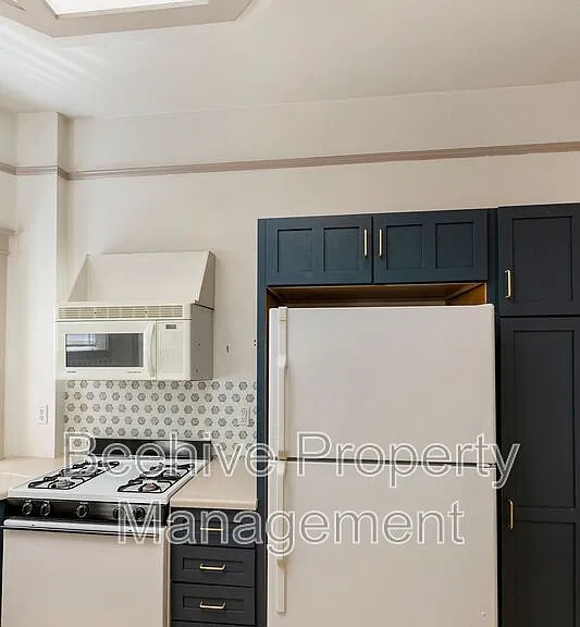 1301 W Monroe St #2 — Photo 12