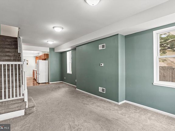 5th image of 619 Ridge Ave