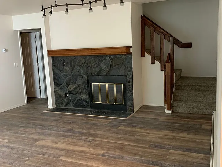 1701 Elcadore Dr — Photo 34