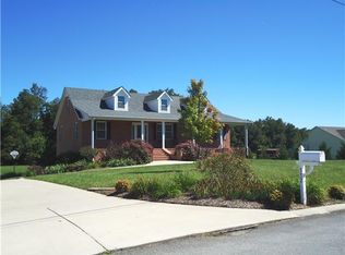 332 Jacoby Dr, Manchester, TN 37355