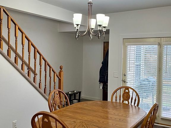 5th image of 831 Palmer Ave