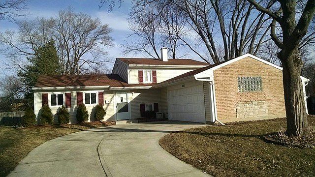 1st image of 1420 Chapman Ct
